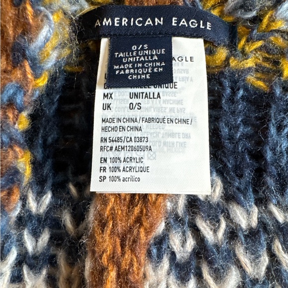 AMERICAN EAGLE OUTFITTERS Knit Poncho, One Size. - Picture 5 of 8